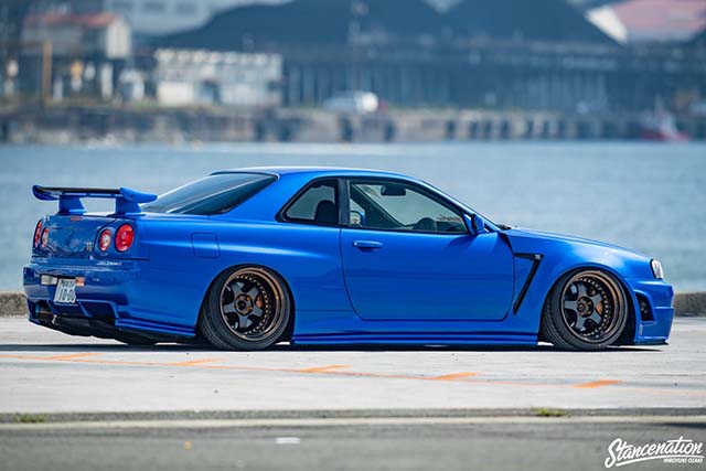 r34